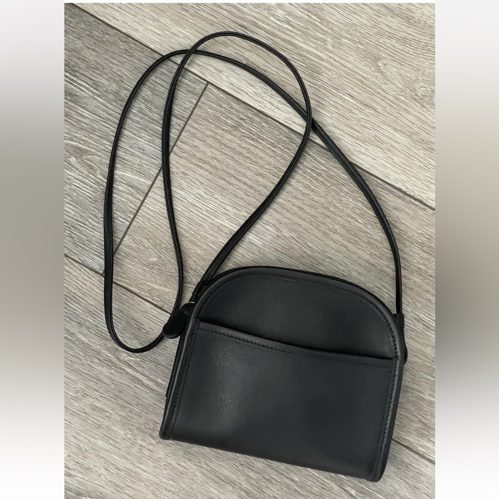 EUC Vtg Coach Black Leather Abbie Small Crossbody Bag J8U-9017 No Hang Tag - Picture 2 of 15